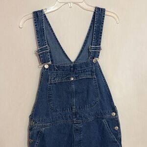 Lee Classic Blue Denim Button Detail, Size LP, Like New, MAKE AN OFFER!!!